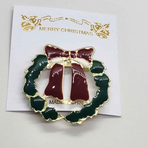 Brand New Christmas Wreath Brooch - Picture 1 of 4